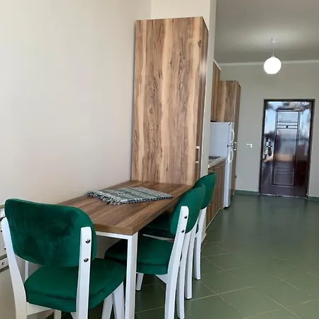Apartment Eri 4 *