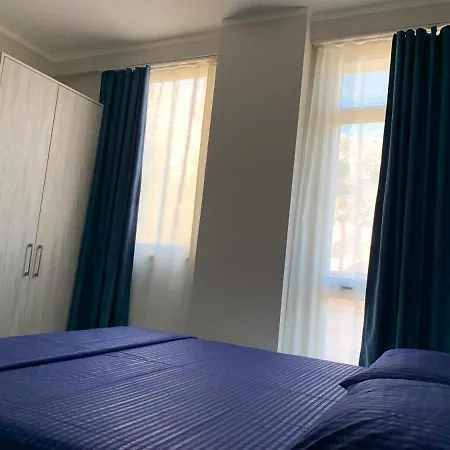 Eri 4 Apartment *