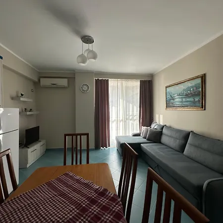 Apartment Eri 4 *