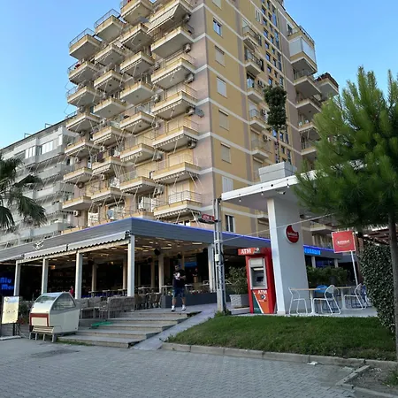 Eri 4 *